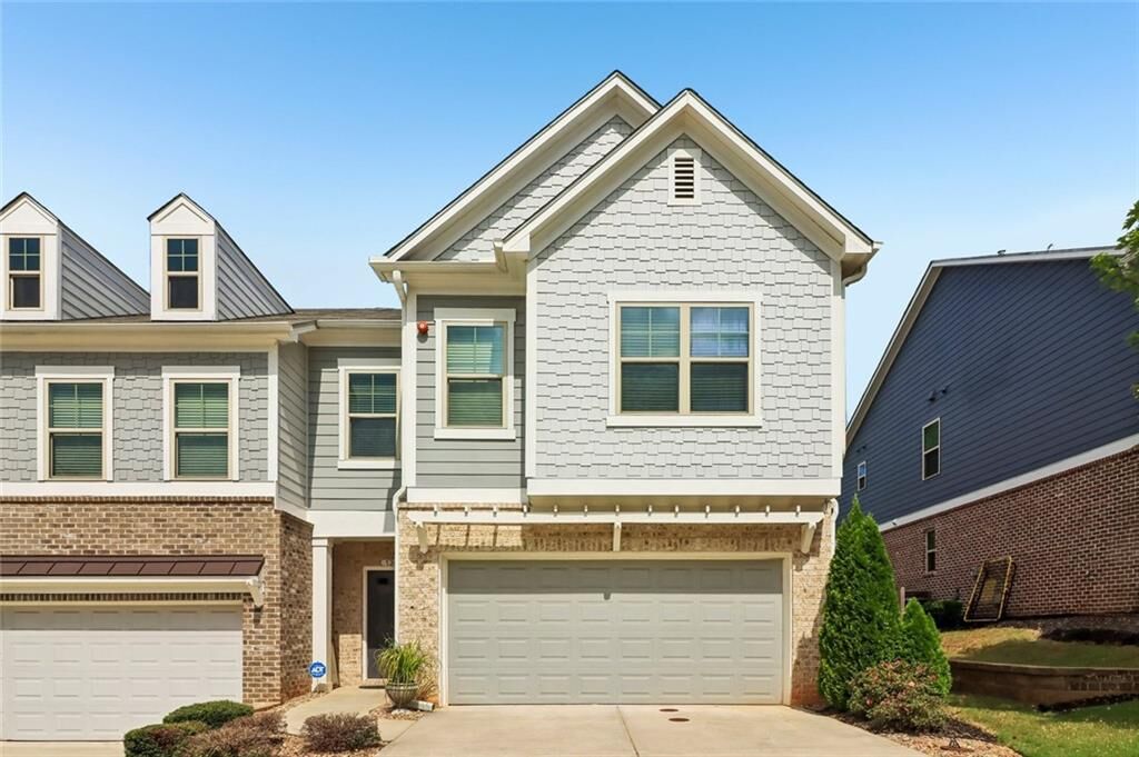 Property Photo: 130 Maple Creek Way GA 30188