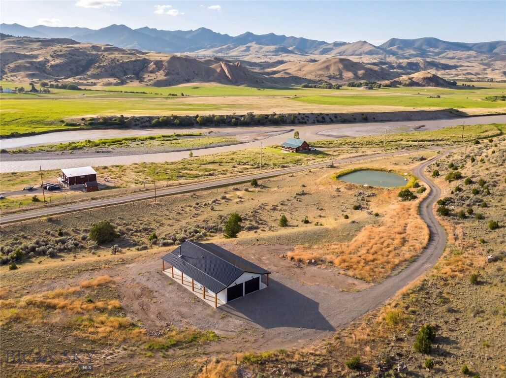 Property Photo:  220 E River Road  MT 59027 