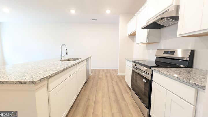 Property Photo:  525 Hayes Lane  GA 30115 