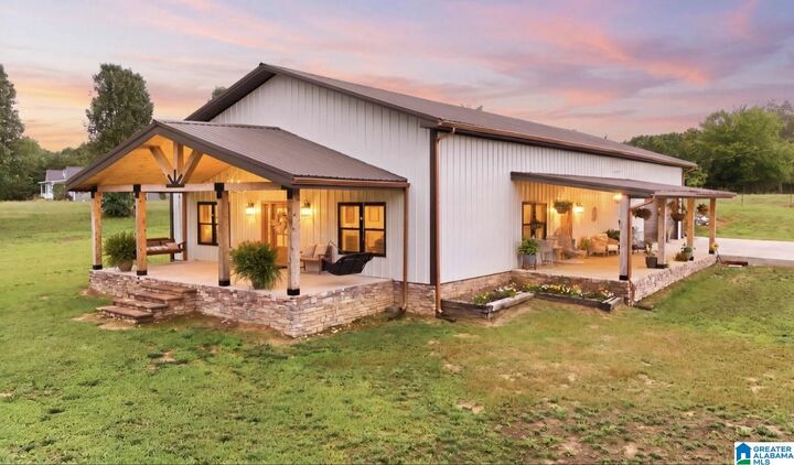 Property Photo: 5218 County Road 479 AL 35957