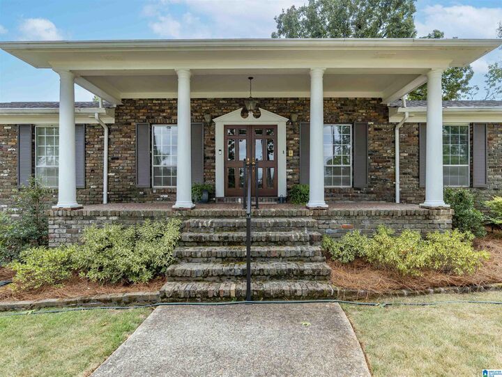 Property Photo:  1463 Shades Crest Road  AL 35226 