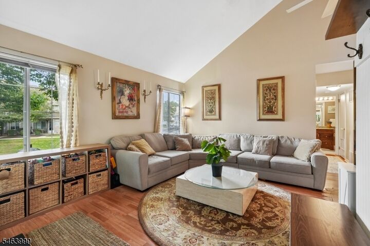 Property Photo:  11 Stevens Court  NJ 07921 