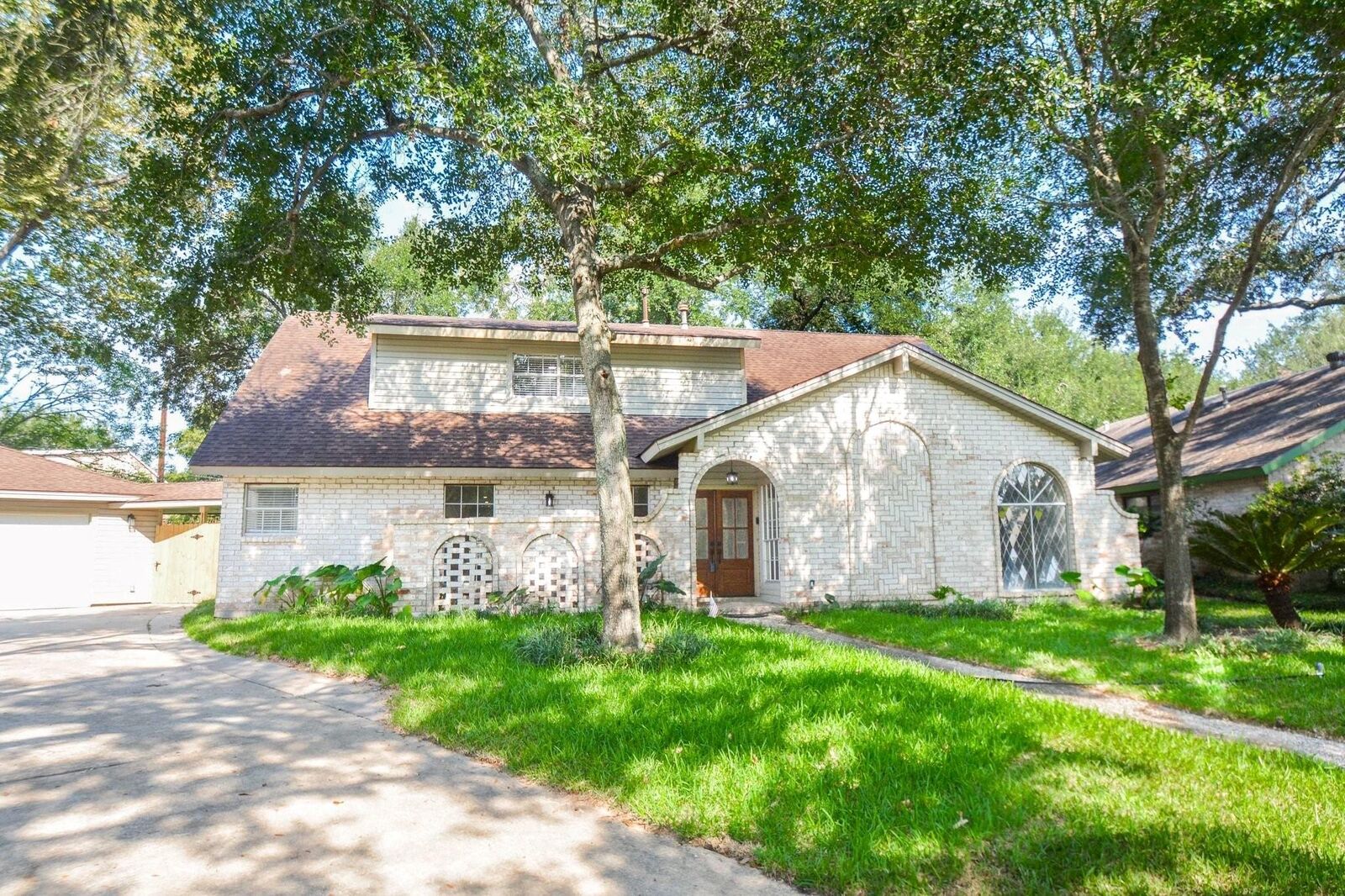 Property Photo:  3018 Apple Valley Lane  TX 77459 