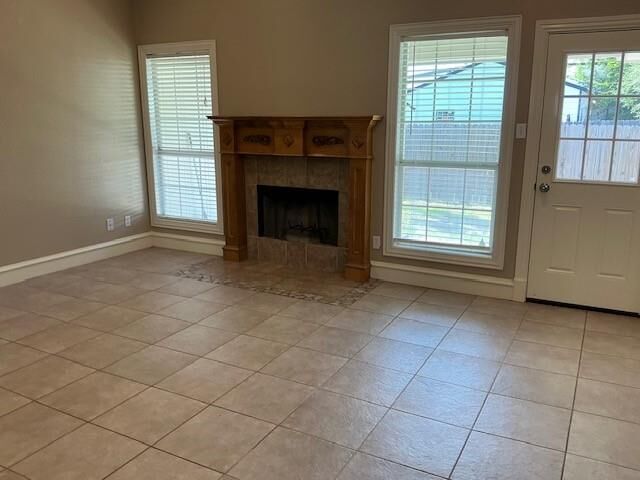 Property Photo:  1611 Evesham Drive  TX 77015 