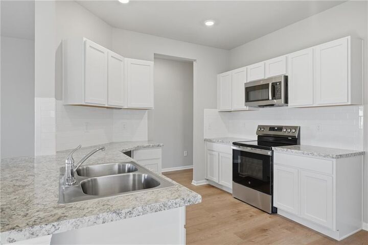 Property Photo: 20343 W 195th Street KS 66083