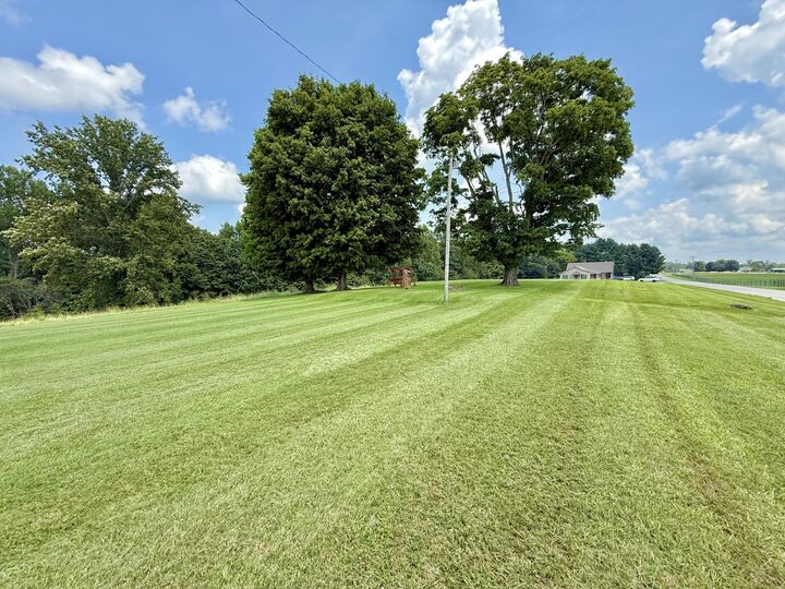 Property Photo:  2659 N Ky-501  KY 40442 