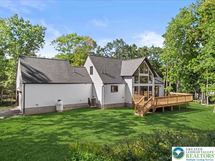 Property Photo:  13 Seneca Road  PA 18210 