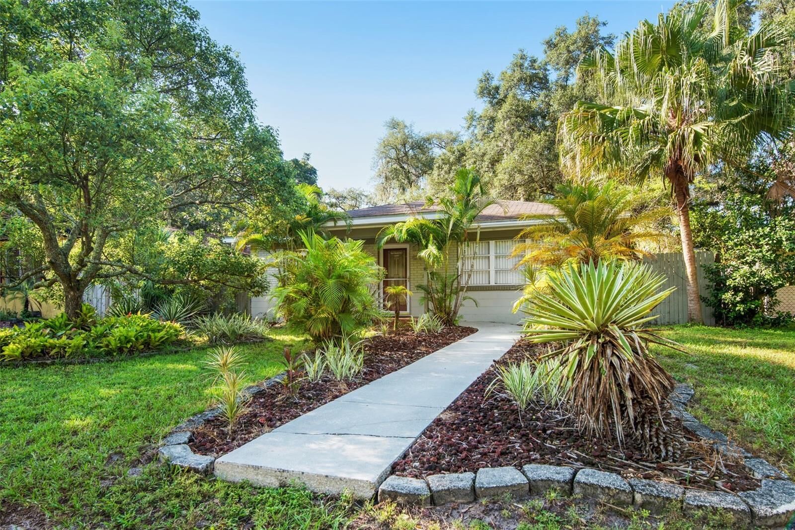 Property Photo:  422 W Louisiana Avenue  FL 33603 