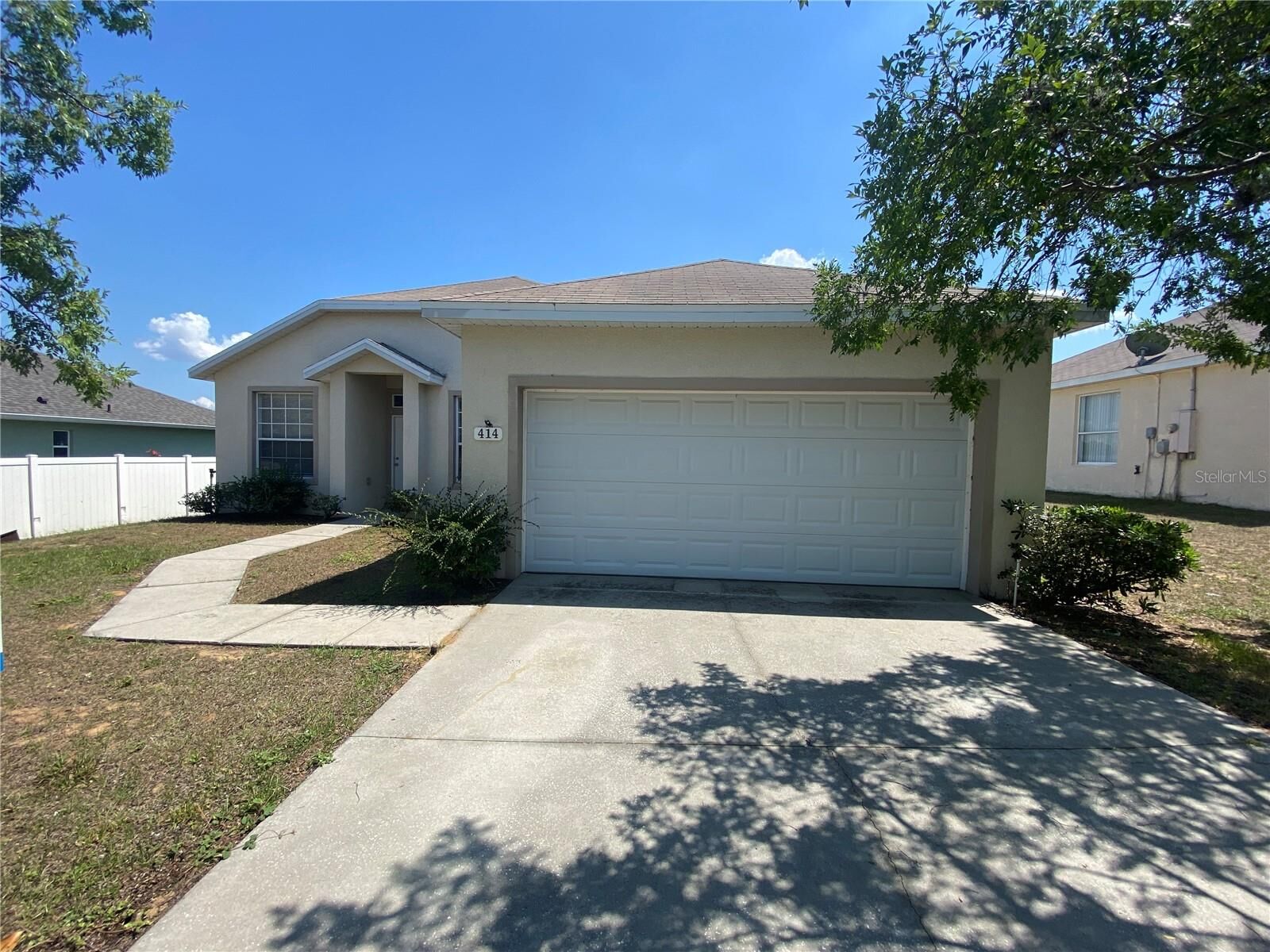 Property Photo:  414 Ryans Ridge Avenue  FL 32726 