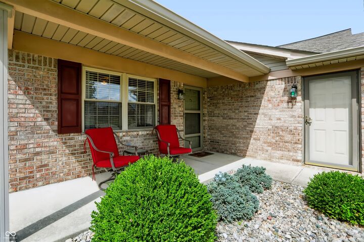 Property Photo:  94 W Wind Chime Circle  IN 46143 