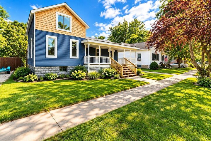Property Photo: 328 N William Street MI 48039-3701