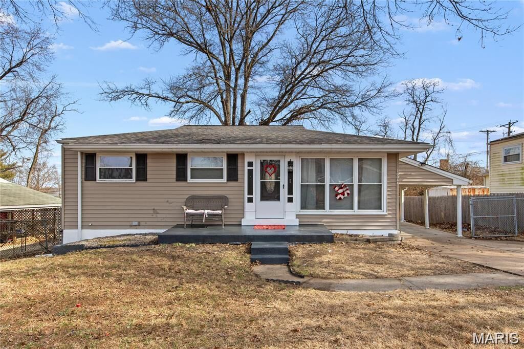 Property Photo:  10044 Pepper Lane  MO 63136 