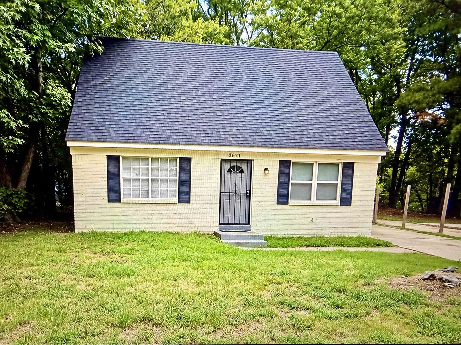 Property Photo:  3671 Skylark Dr  TN 38109 