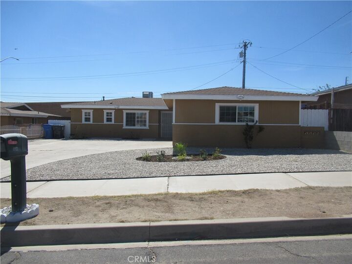 Property Photo:  904 Las Amigas Drive  CA 92311 