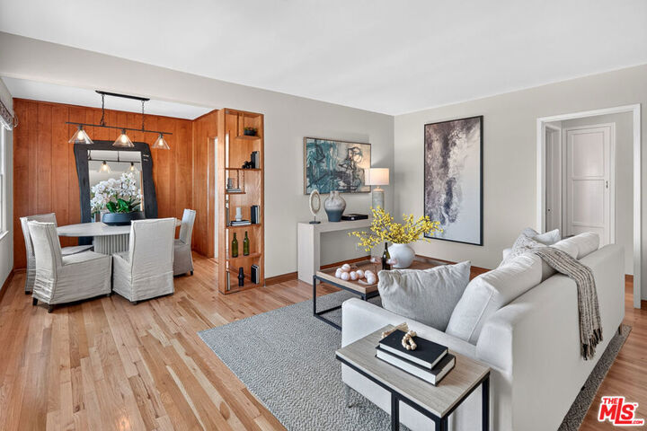 Property Photo:  833 Wilson Place  CA 90405 