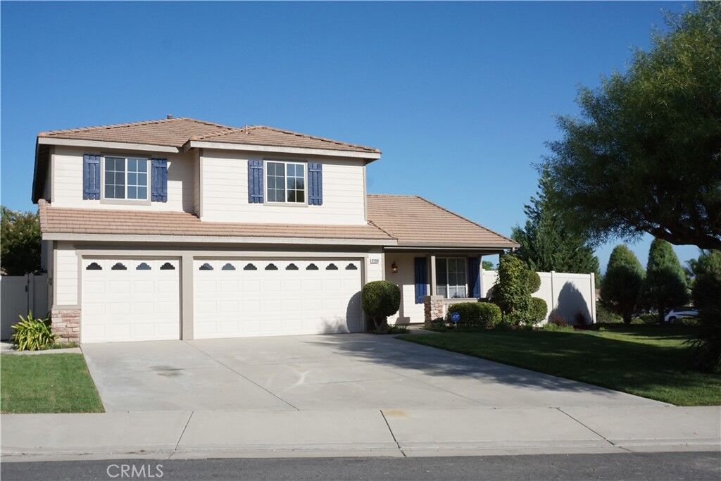 Property Photo:  41968 Cameryn Court  CA 92562 