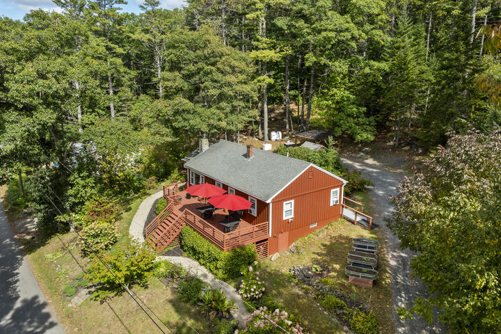 Property Photo:  89 Lakeview Road  ME 04538 