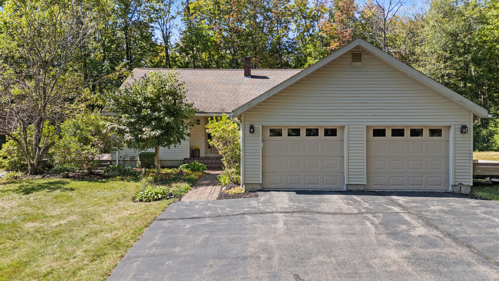 Property Photo: 300 Blackstrap Road ME 04105