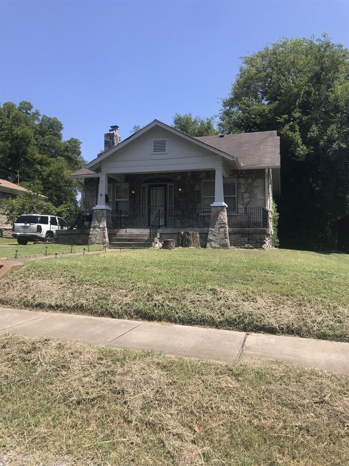 Property Photo:  2212 29th Ave S  TN 37212 