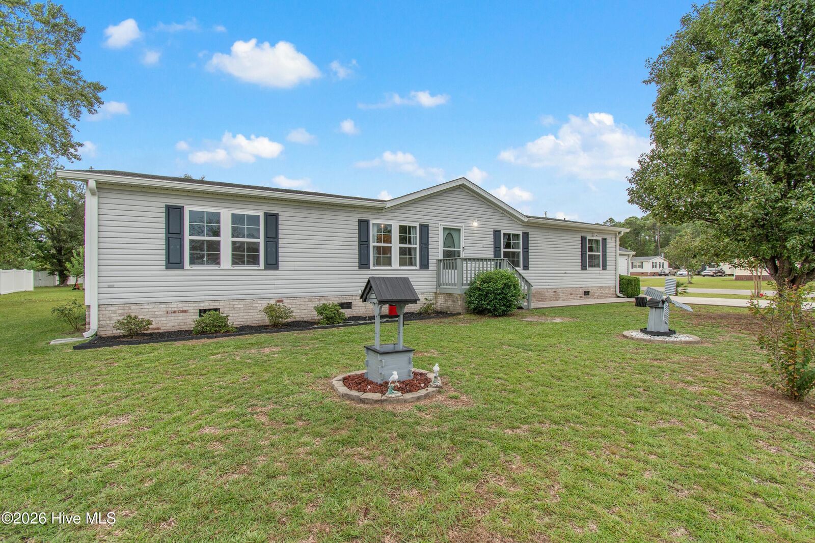 Property Photo: 1109 Nautical Lane SW NC 28467