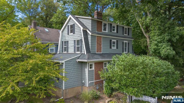 Property Photo:  133 Buckingham Road  NJ 07043 