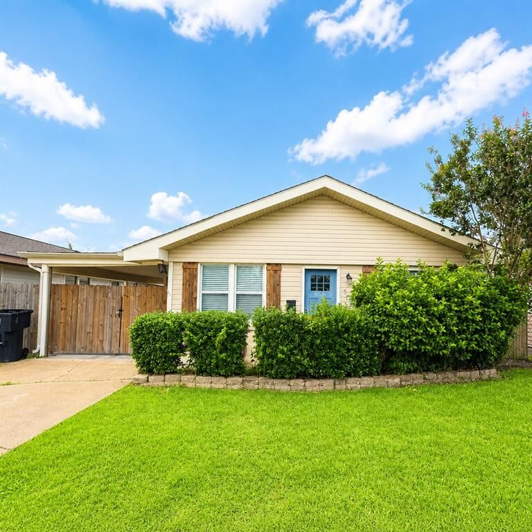 Property Photo:  109 Vista Drive  LA 70037 