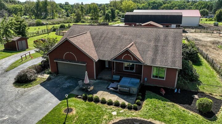 Property Photo:  18 Manning Road  OH 44260 