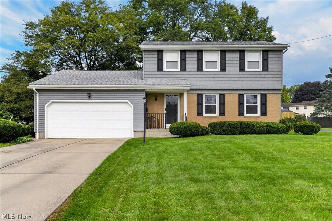 Property Photo:  1 Centennial Drive  OH 44514 