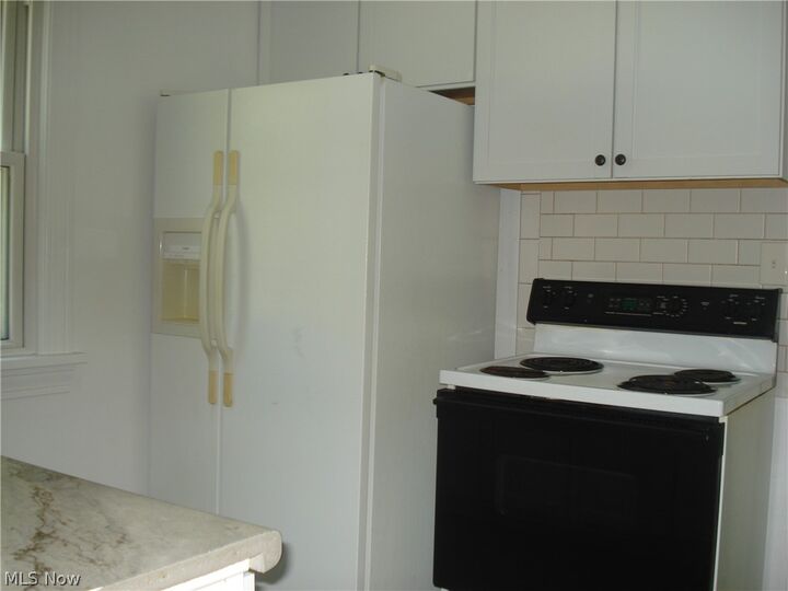 Property Photo:  6659 Oakdale Road  OH 44060 