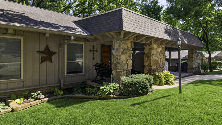 Property Photo: 57450 E Highway 125 OK 74331