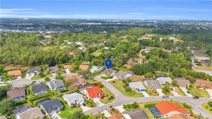 Property Photo:  6612 Merryport Ln  FL 34104 