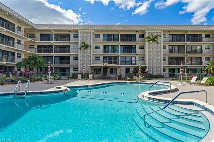 Property Photo:  3200 Gulf Shore Blvd N 115  FL 34103 