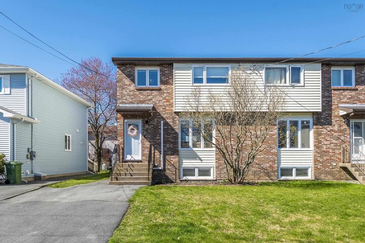 Property Photo:  5 Colonna Place  NS B2X 3K9 