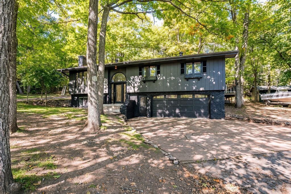 Property Photo:  2413 20th Avenue  MN 55616 