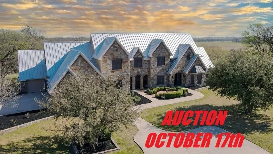 Property Photo: 8970 Burnett Road TX 76247