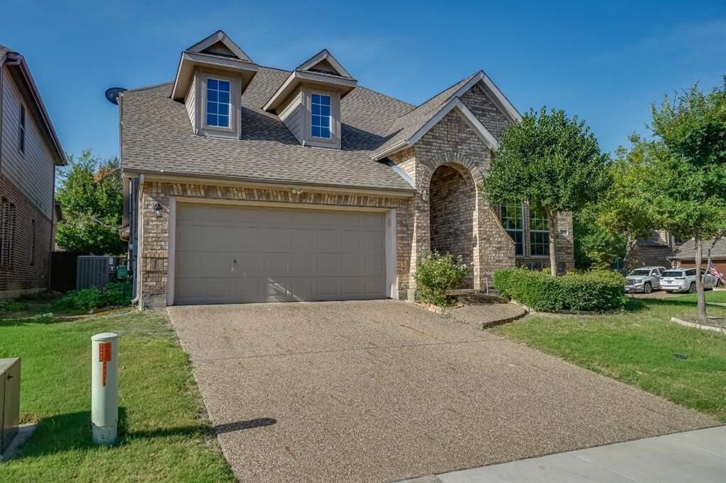 Property Photo: 7721 Glenwood Springs Lane TX 75070