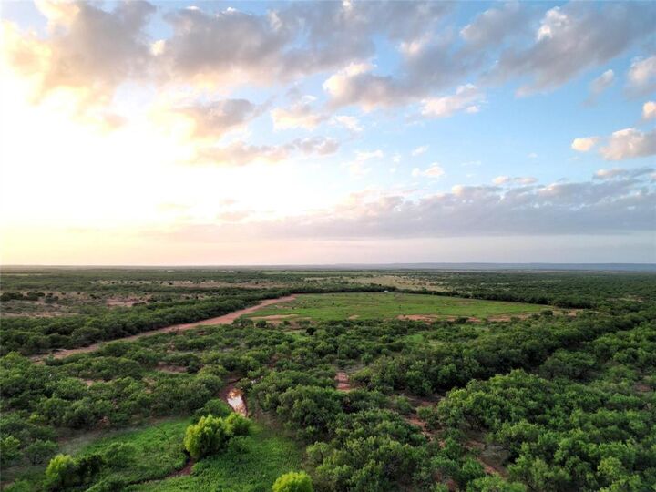 Property Photo: 5725 Farm Market 604 TX 79541