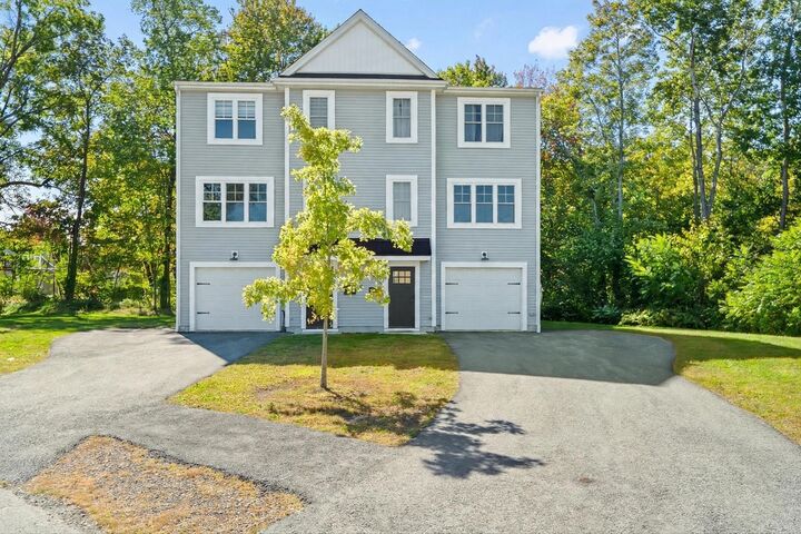 Property Photo: 66 Castine St MA 01606