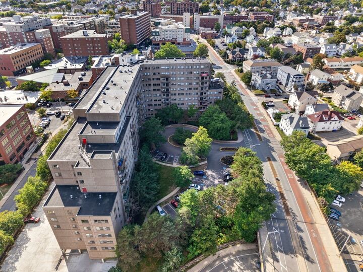 Property Photo:  99 Florence St 609  MA 02148 