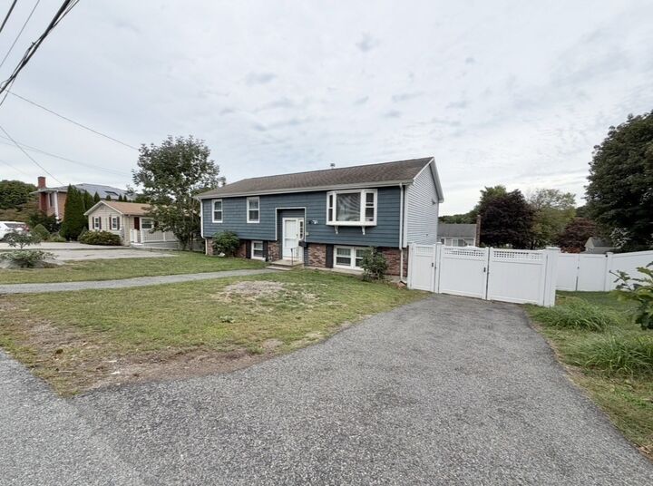 Property Photo:  22 Dorchester St  MA 02453 