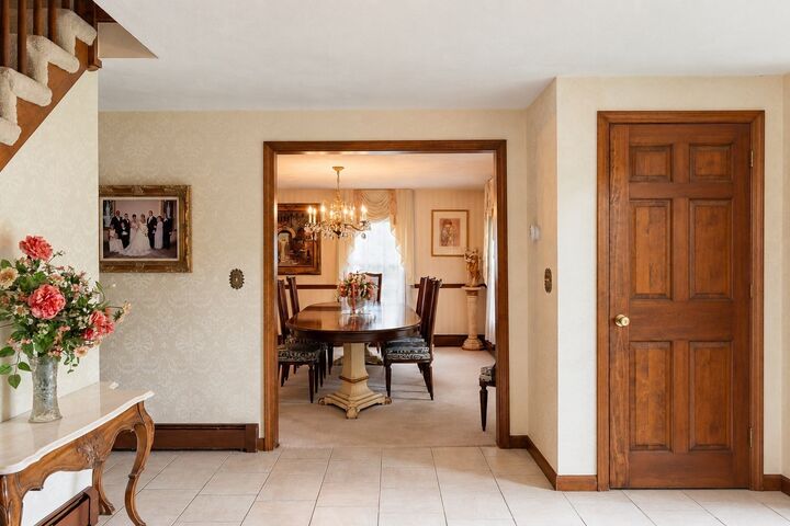 Property Photo:  14 Huntingdon Rd  MA 01940 