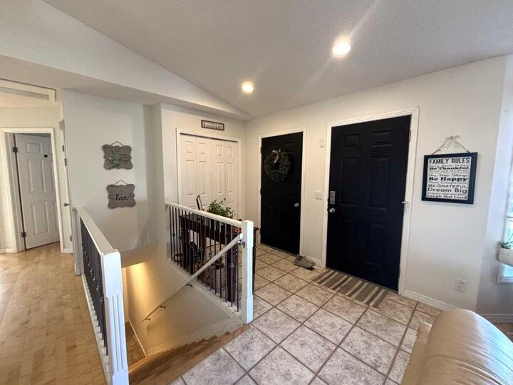 Property Photo:  7 Stiles Cove  AB T7S 1T7 