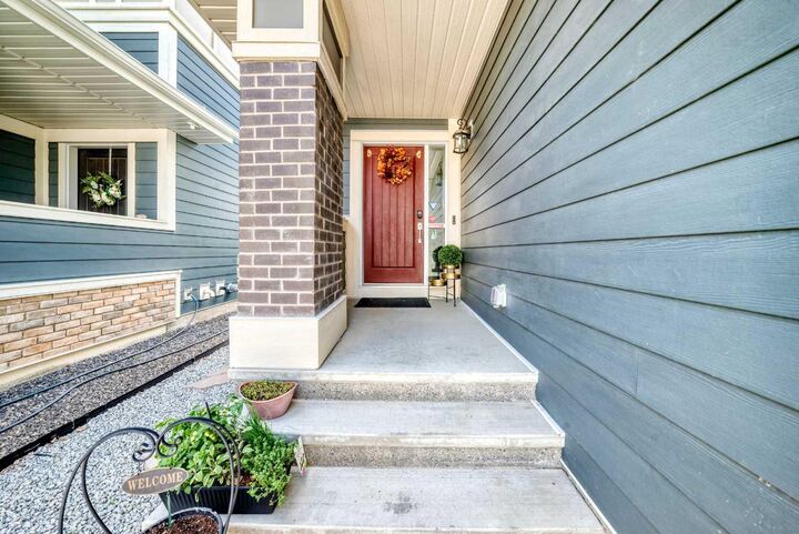 Property Photo:  67 Masters Rise SE  AB T3M 1V8 