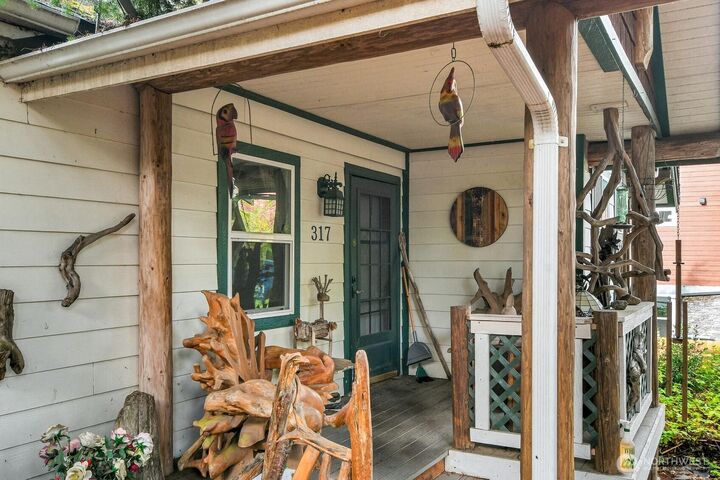 Property Photo: 317 N 138th Street WA 98133