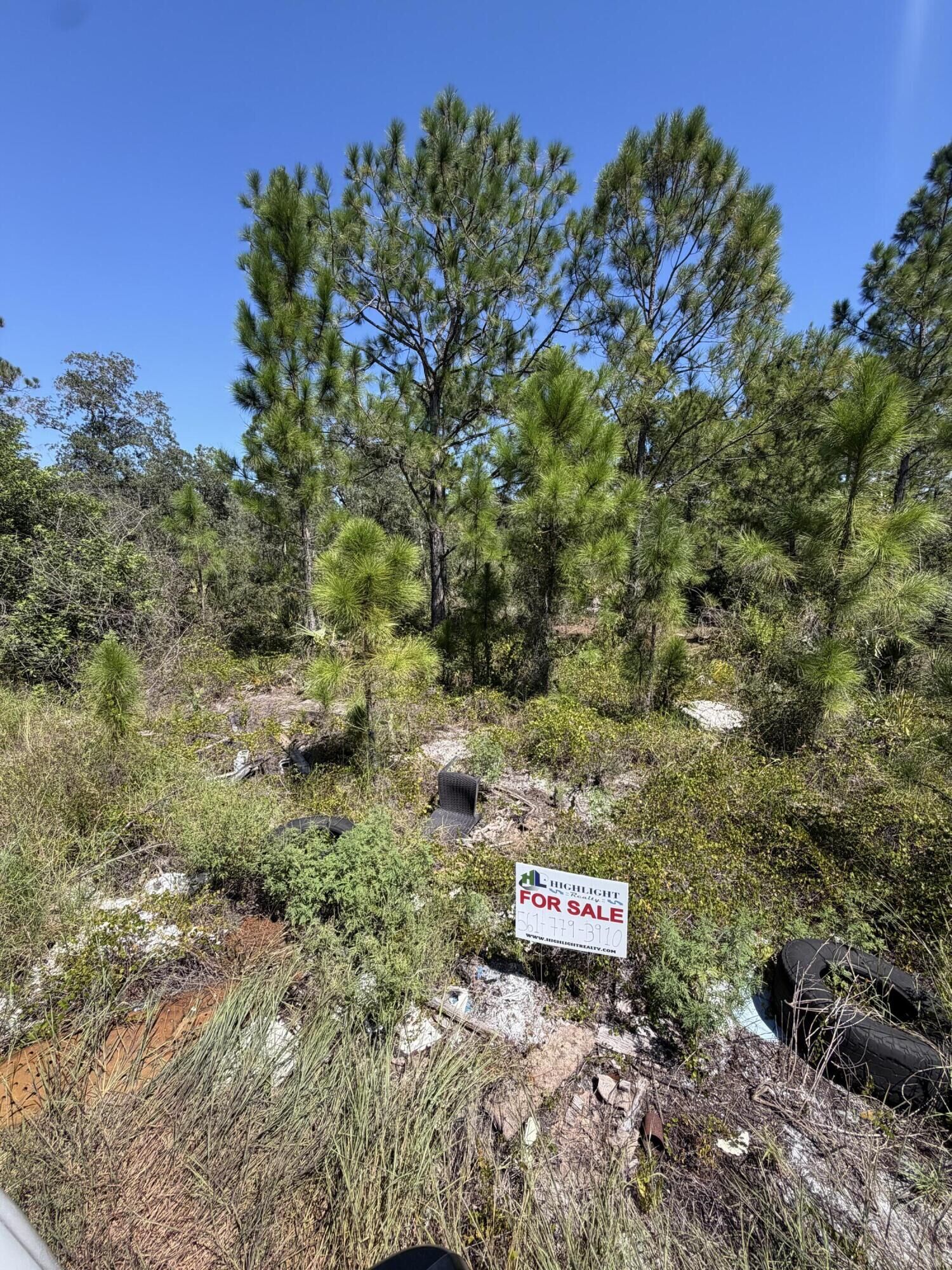 Property Photo: 375 Concert Drive FL 33852