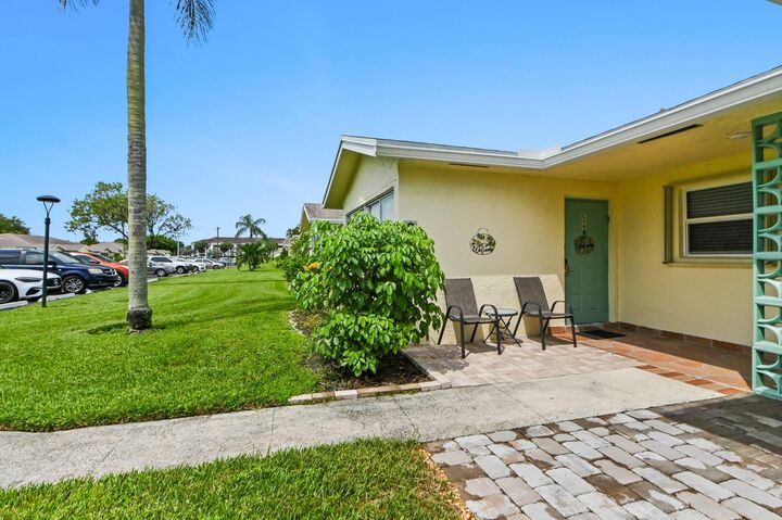 Property Photo:  5265 Lakefront Boulevard C  FL 33484 