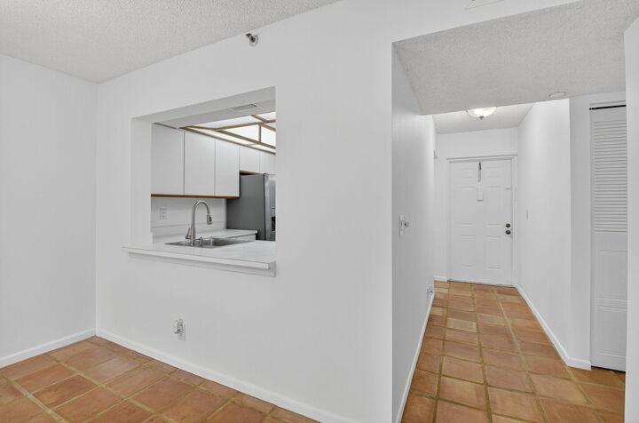 Property Photo: 1850 Homewood Boulevard 2140 FL 33445