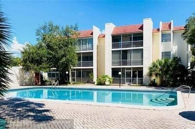 Property Photo:  628 NW 13th Street 0220  FL 33486 