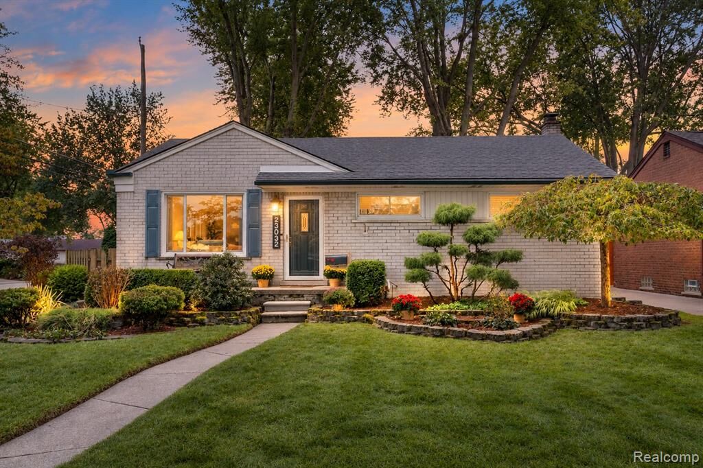 Property Photo:  23032 Brookdale Boulevard  MI 48082 