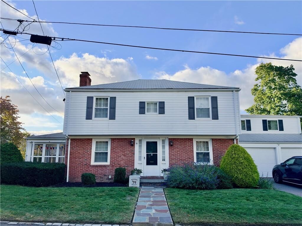 Property Photo: 15 Elmsgate Way RI 02916
